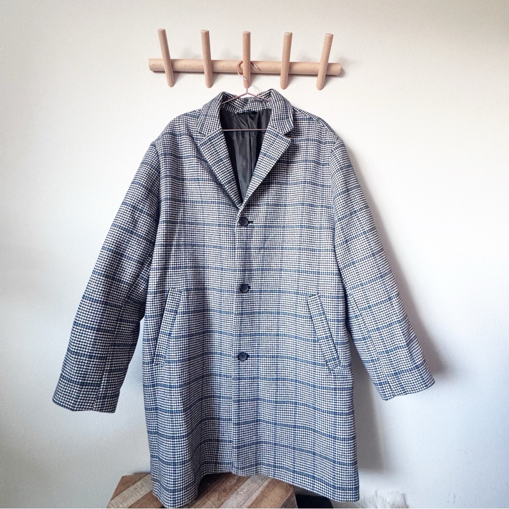 Old Navy Women's Black and White Checkered Trench Coat - Picture 1 of 9